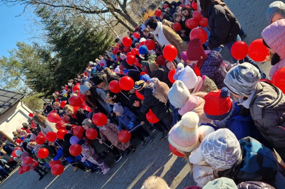 Marsz przeciw przemocy wobec dzieci (ZDJĘCIA) - zdjęcie 10