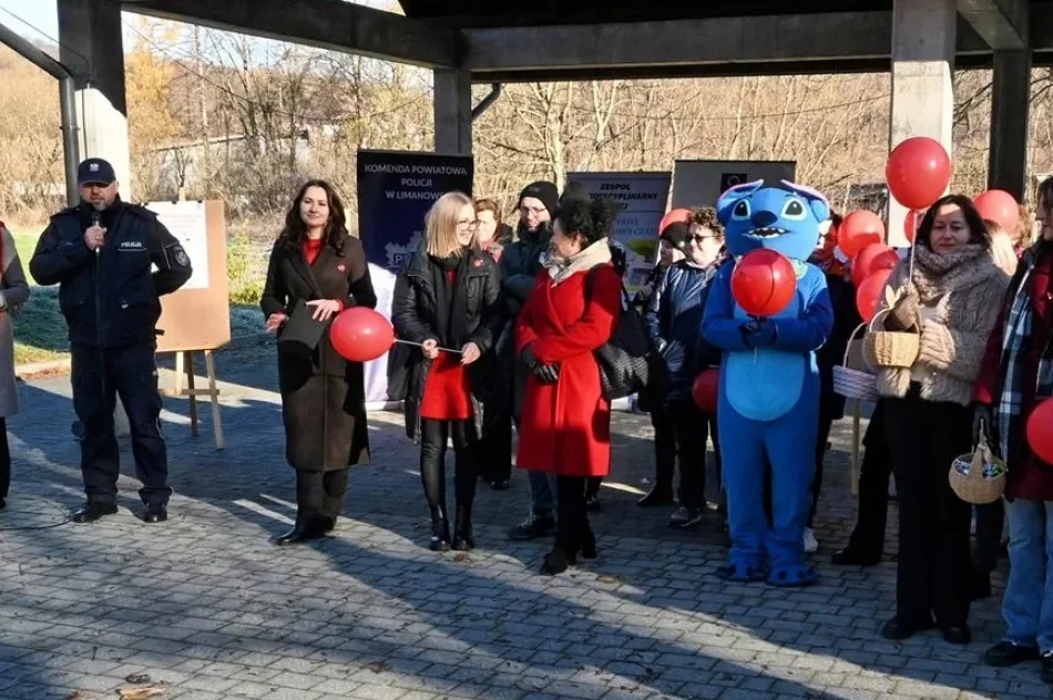 Marsz przeciw przemocy wobec dzieci (ZDJĘCIA) - zdjęcie 20