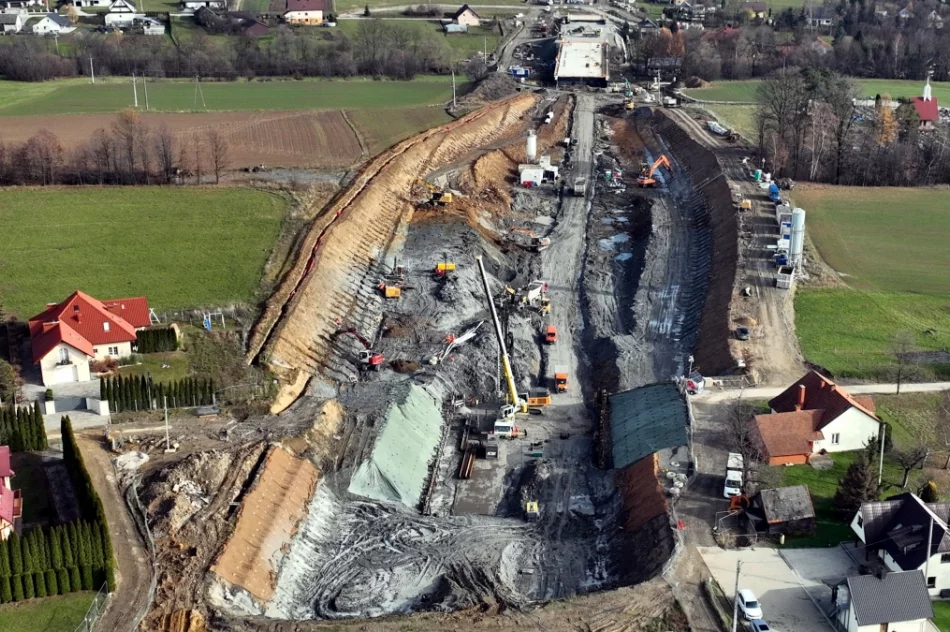 Tory, mosty, wiadukty i tunel w budowie (ZDJĘCIA) - zdjęcie 4