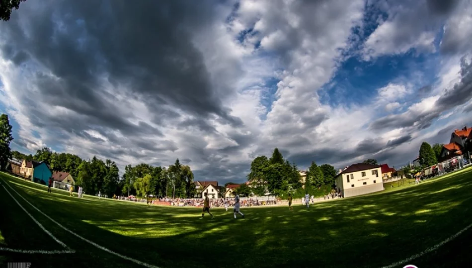 Orkan Szczyrzyc po 5 minutach przegrywał już 2-0, ale szybko wyszedł na prowadzenie - zdjęcie 1