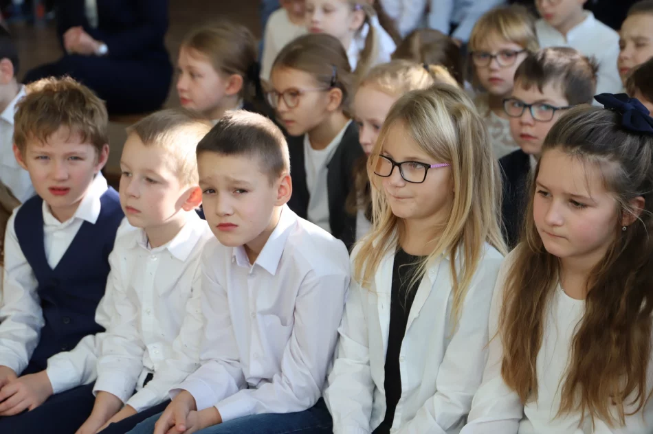 Święto Szkoły w Szkole Podstawowej nr 2 im. Stanisława Konarskiego w Starej Wsi - zdjęcie 11