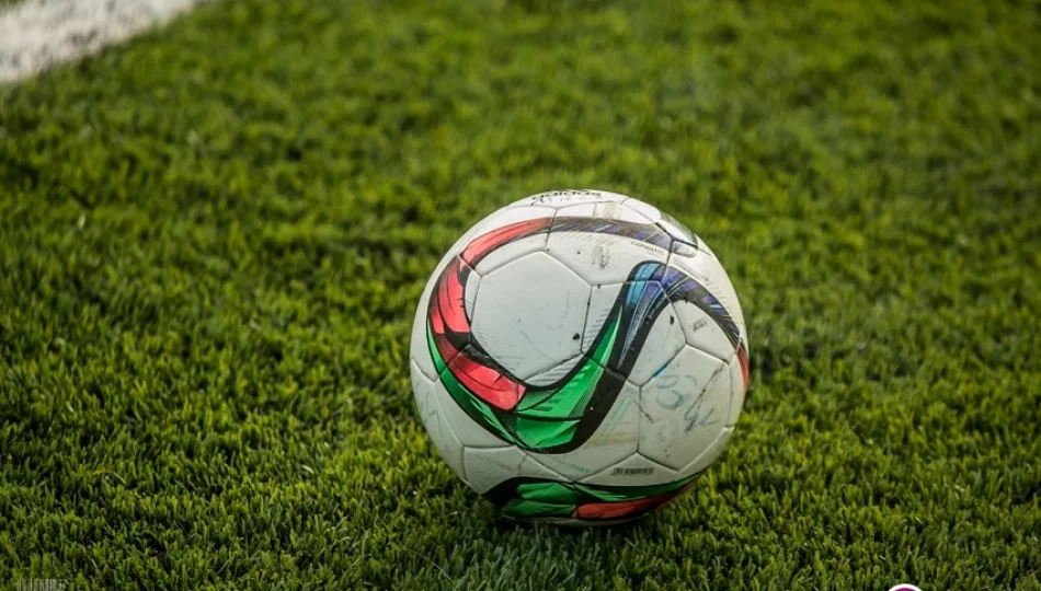 Czerwona kartka Kmiecika i kontuzja Kiławca kluczowymi momentami meczu AKS-u - zdjęcie 1