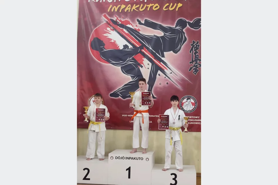 8 medali dla zawodników Limanowskiego Klubu Kyokushin Karate na Inpakuto 2025 w Łukowicy - zdjęcie 5