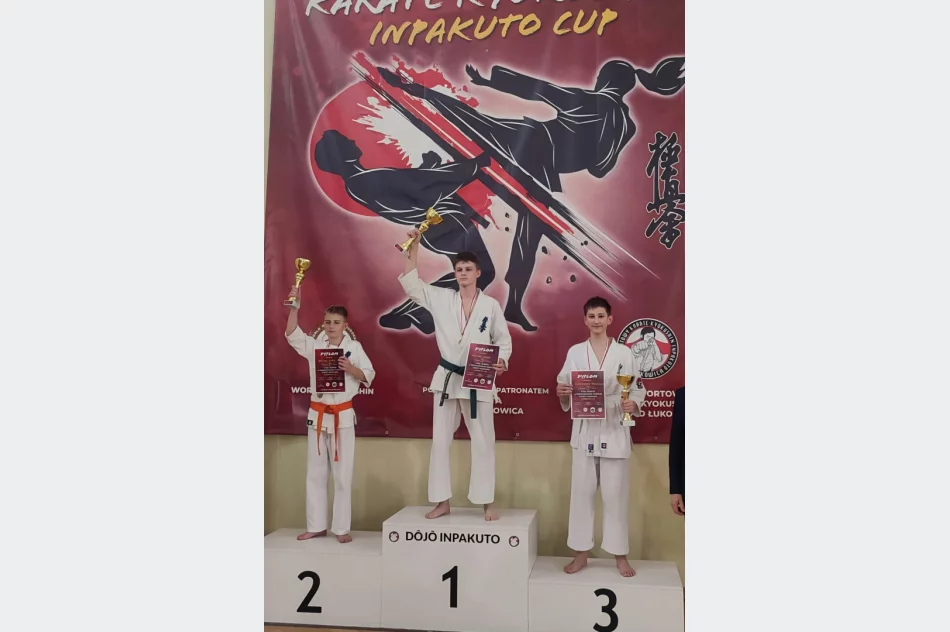 8 medali dla zawodników Limanowskiego Klubu Kyokushin Karate na Inpakuto 2025 w Łukowicy - zdjęcie 6