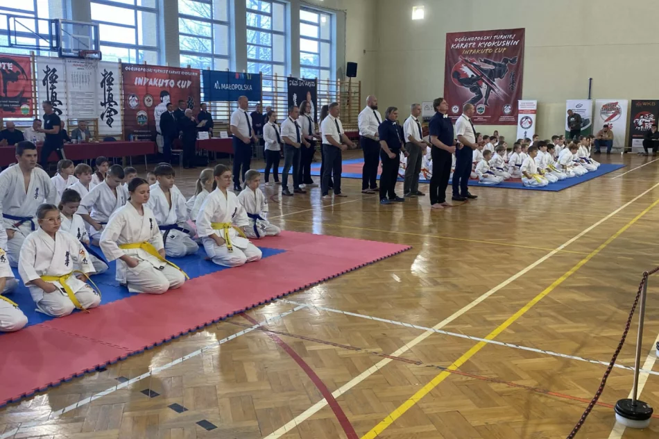 8 medali dla zawodników Limanowskiego Klubu Kyokushin Karate na Inpakuto 2025 w Łukowicy - zdjęcie 12