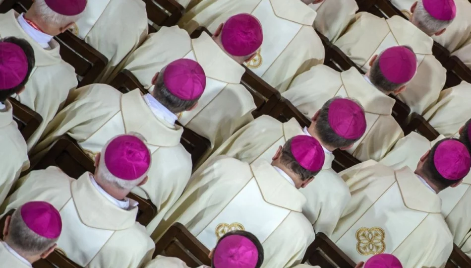 Apel biskupów o szacunek dla św. Jana Pawła II - zdjęcie 1