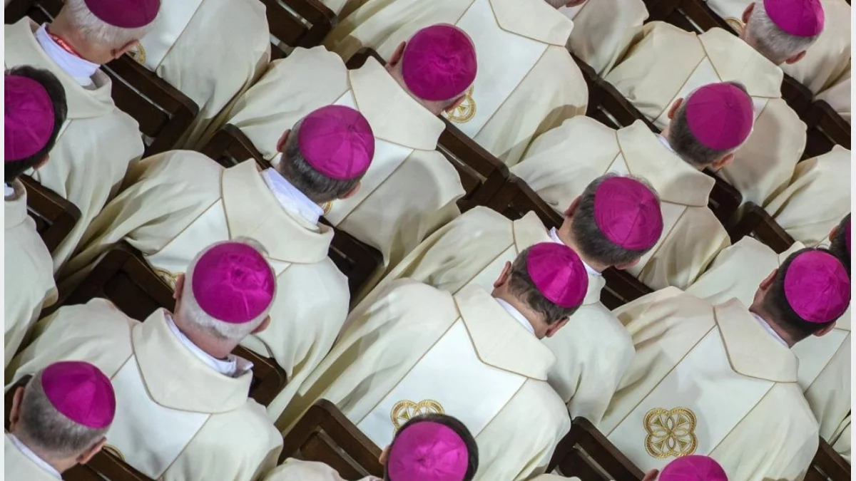 Apel biskupów o szacunek dla św. Jana Pawła II