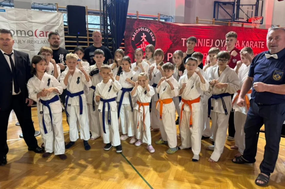 17 medali dla zawodników Limanowskiego Klubu Kyokushin Karate na Ogólnopolskim Turnieju w Wadowicach - zdjęcie 3