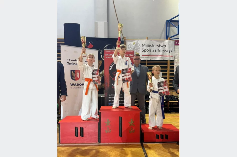 17 medali dla zawodników Limanowskiego Klubu Kyokushin Karate na Ogólnopolskim Turnieju w Wadowicach - zdjęcie 7