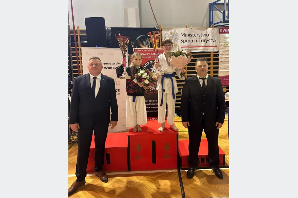 17 medali dla zawodników Limanowskiego Klubu Kyokushin Karate na Ogólnopolskim Turnieju w Wadowicach - zdjęcie 20