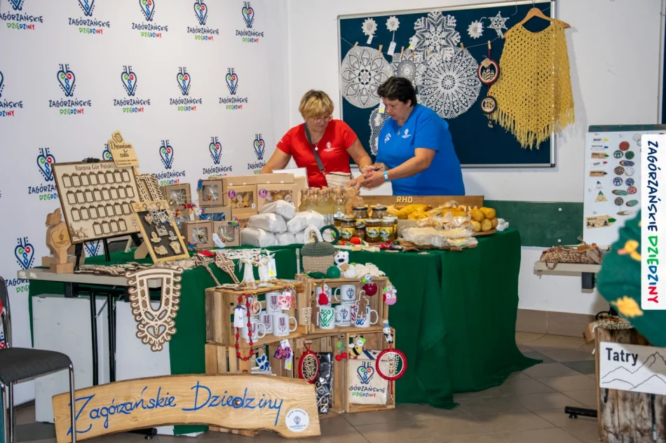 Spotkania podróżników i prezentacja lokalnych produktów - zdjęcie 15