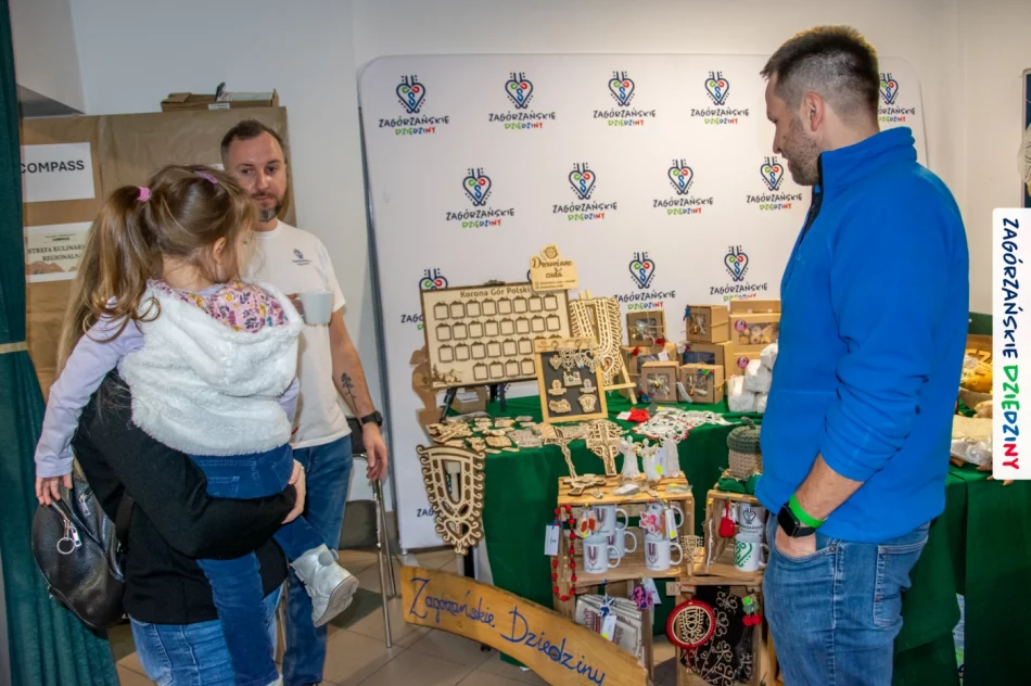 Spotkania podróżników i prezentacja lokalnych produktów - zdjęcie 20