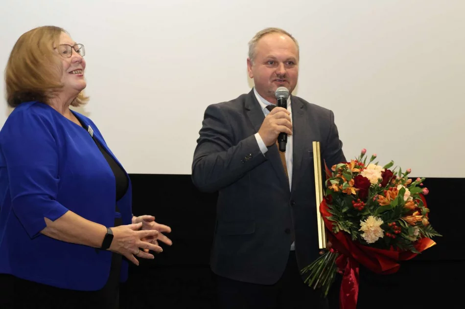  Jubileusz 15-lecia Limanowskiego Uniwersytetu Trzeciego Wieku! - zdjęcie 9