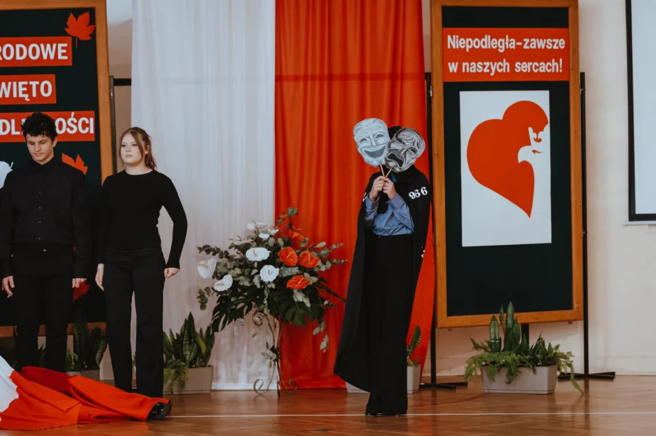 Ślubowanie klas mundurowych  - zdjęcie 6