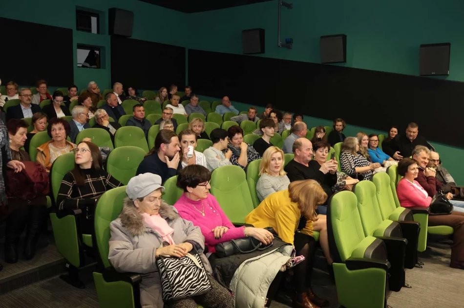 Koncert zespołu „Cztery Strony Dźwięku” w Limanowskim Domu Kultury  - zdjęcie 2