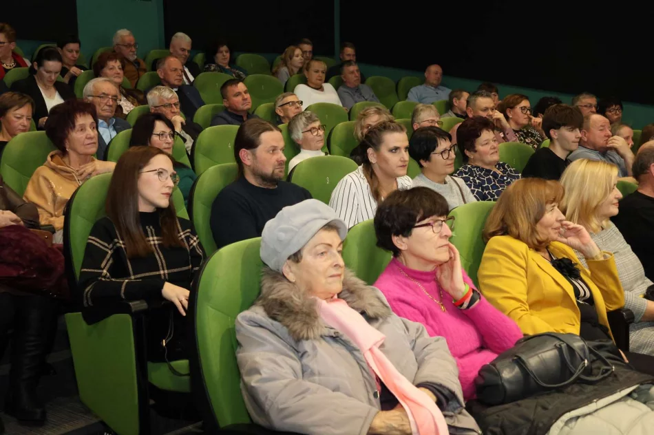 Koncert zespołu „Cztery Strony Dźwięku” w Limanowskim Domu Kultury  - zdjęcie 7