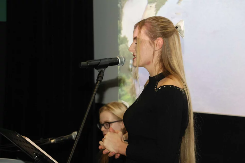 Koncert zespołu „Cztery Strony Dźwięku” w Limanowskim Domu Kultury  - zdjęcie 18