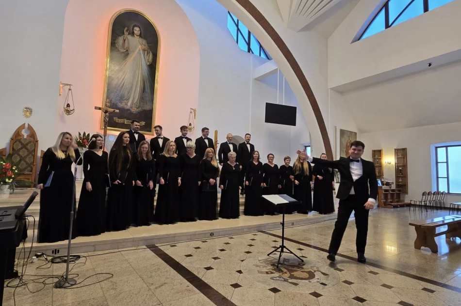 Muzyka wypełniła świątynię - zdjęcie 9