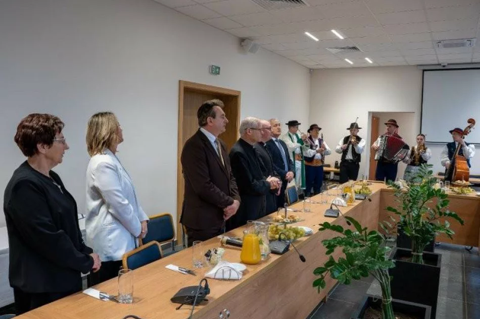 Uhonorowano pary z 50-letnim stażem małżeńskim - zdjęcie 10