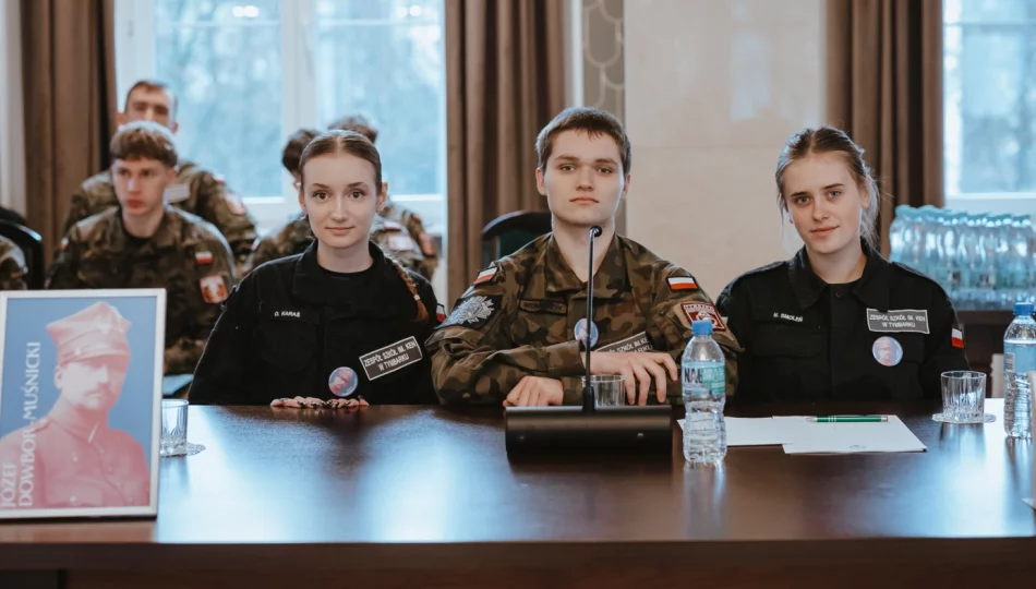 Na podium ogólnopolskiego konkursu historycznego - zdjęcie 1