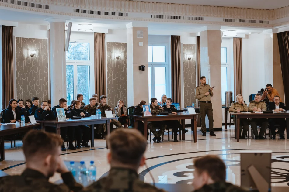 Na podium ogólnopolskiego konkursu historycznego - zdjęcie 8