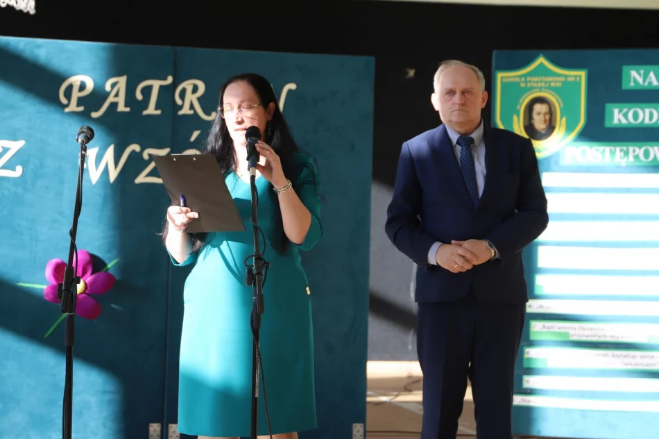Święto szkoły - uczniowie uczcili patrona - zdjęcie 10