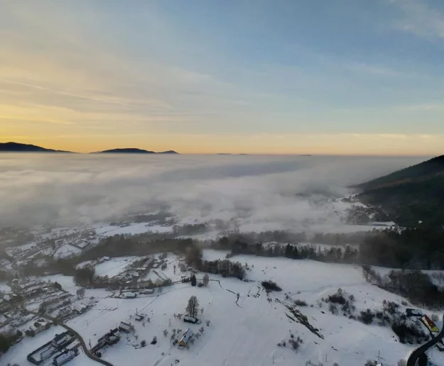 Ostrzeżenie IMGW dla Małopolski. Gęsta mgła - możliwe trudne warunki na drogach - zdjęcie główne
