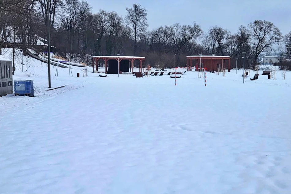 Nie będzie lodowiska przy LDK, miasto szykuje nowe przy "ścieżce zdrowia" - zdjęcie 13