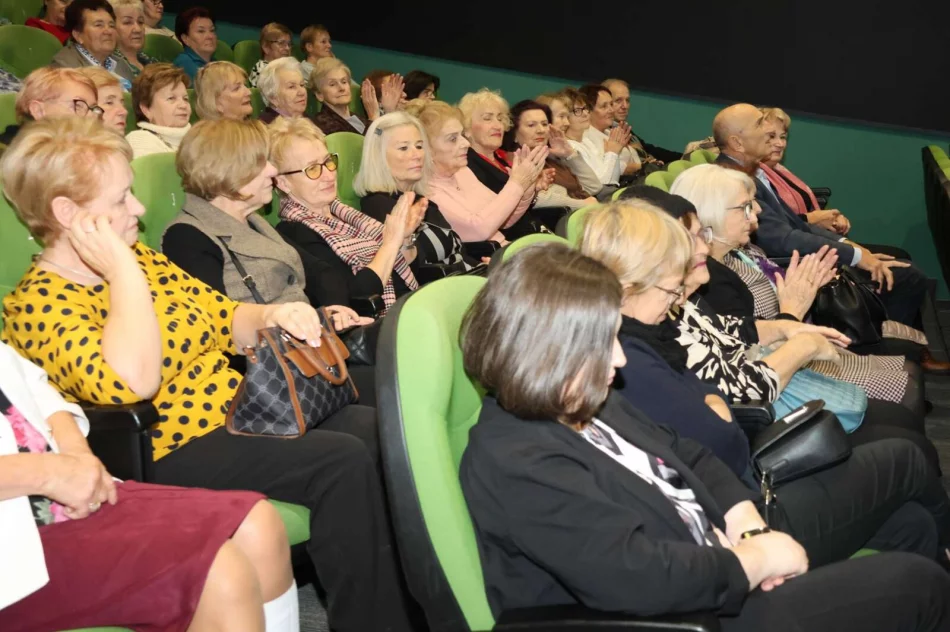 Limanowski Uniwersytet Trzeciego Wieku świętował 15-lecie - zdjęcie 8