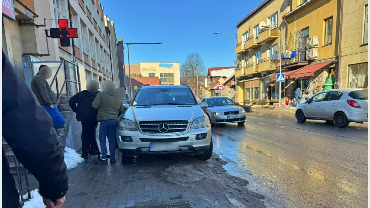 Seniorka potrącona na DK 28