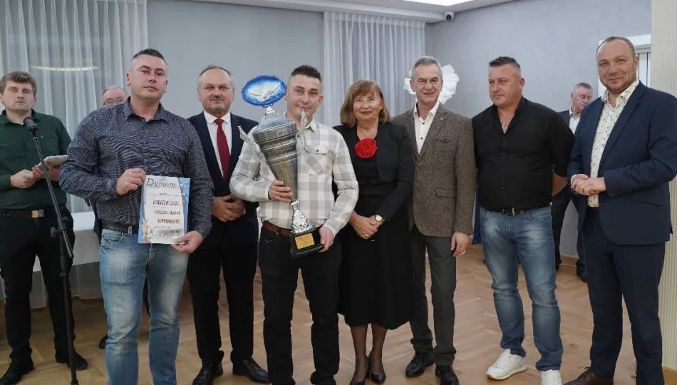 Gołębiarskie święto w Mordarce – Oddział PZHGP Limanowa podsumował sezon 2025 - zdjęcie 1