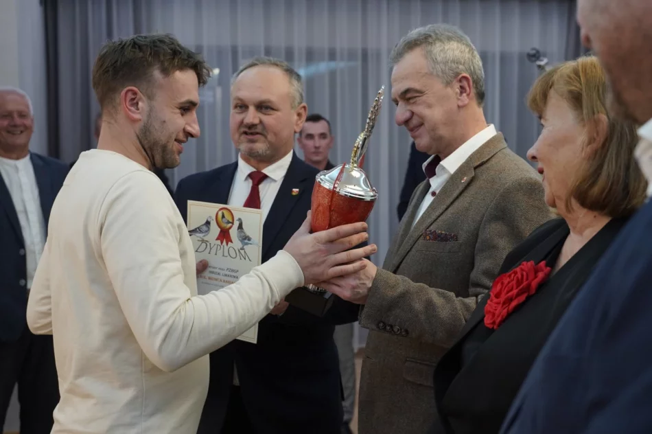 Gołębiarskie święto w Mordarce – Oddział PZHGP Limanowa podsumował sezon 2025 - zdjęcie 9