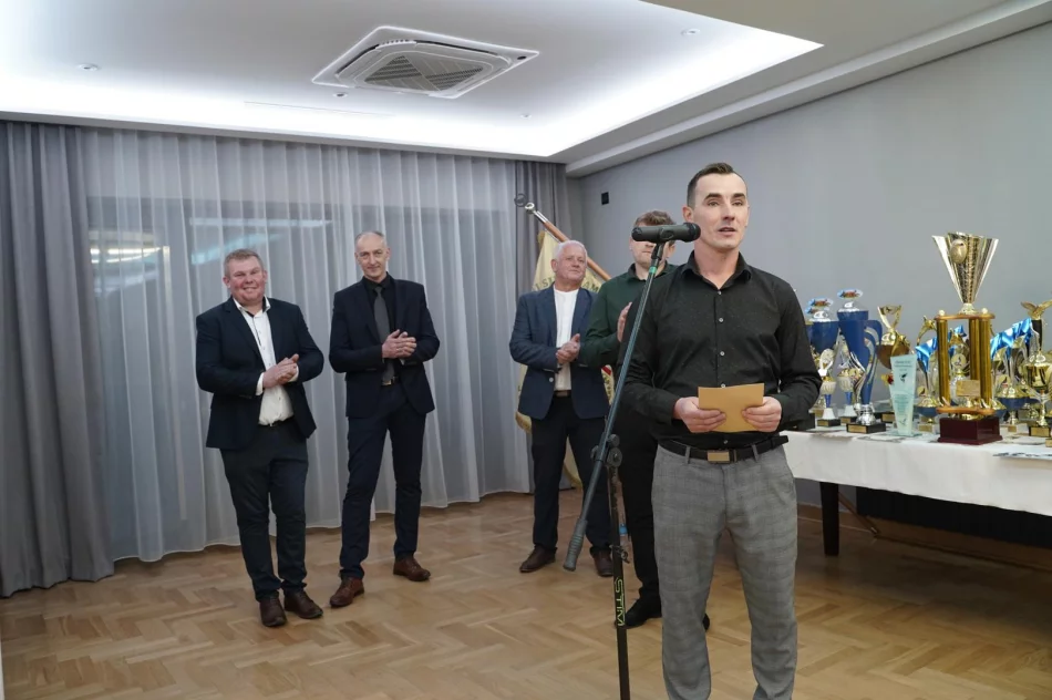 Gołębiarskie święto w Mordarce – Oddział PZHGP Limanowa podsumował sezon 2025 - zdjęcie 15