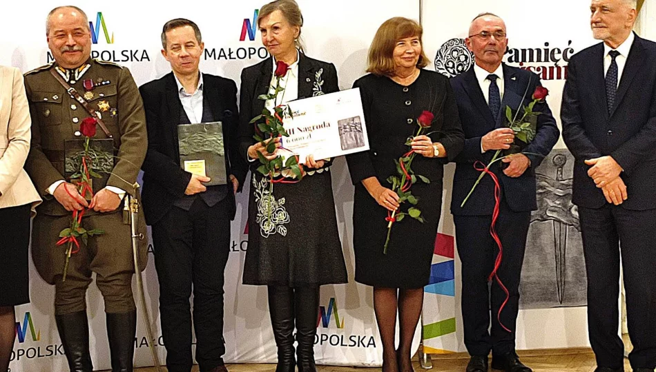 Wyróżnienie dla Limanowskiego Stowarzyszenia Historii Ożywionej Jabłoniec 1914  - zdjęcie 1