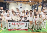 Medalowy popis karateków ARS Limanowa–JONIEC TEAM — 19 medali na turnieju w Nowym Targu - zdjęcie główne