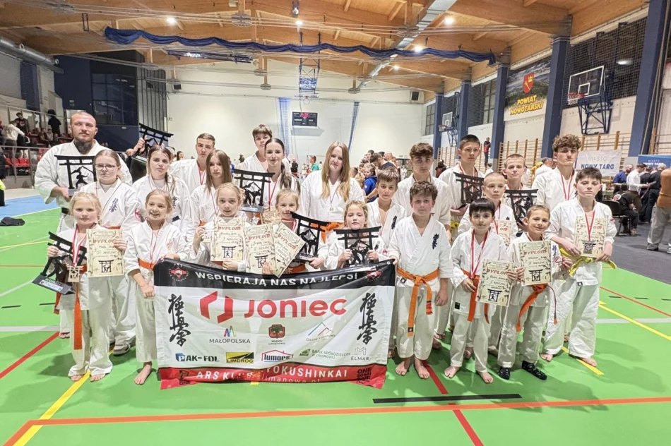 Medalowy popis karateków ARS Limanowa–JONIEC TEAM — 19 medali na turnieju w Nowym Targu - zdjęcie 3