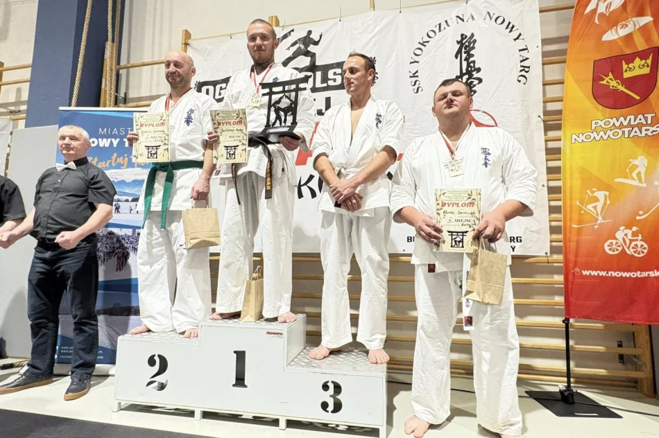 Medalowy popis karateków ARS Limanowa–JONIEC TEAM — 19 medali na turnieju w Nowym Targu - zdjęcie 8