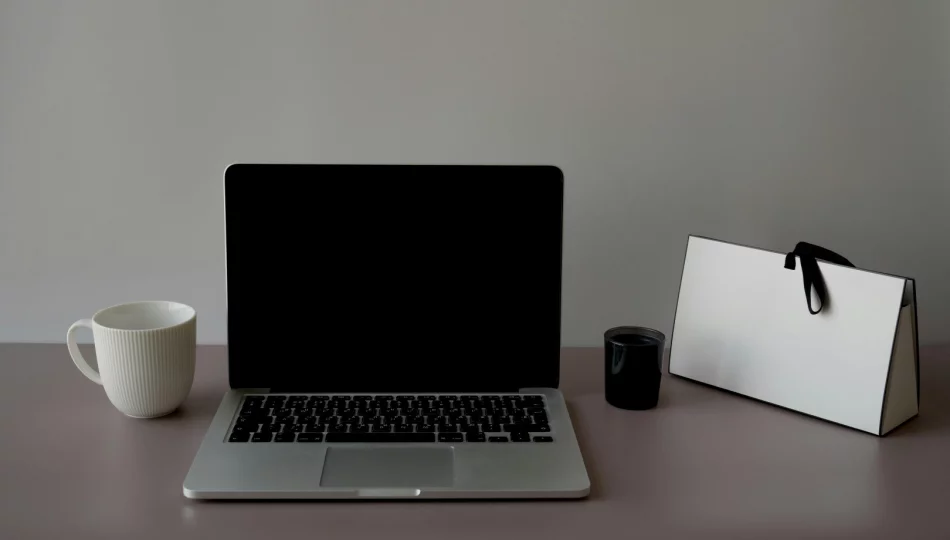 Jak wybrać nowoczesny i lekki laptop do codziennych obowiązków? Przegląd praktycznych rozwiązań - zdjęcie 1