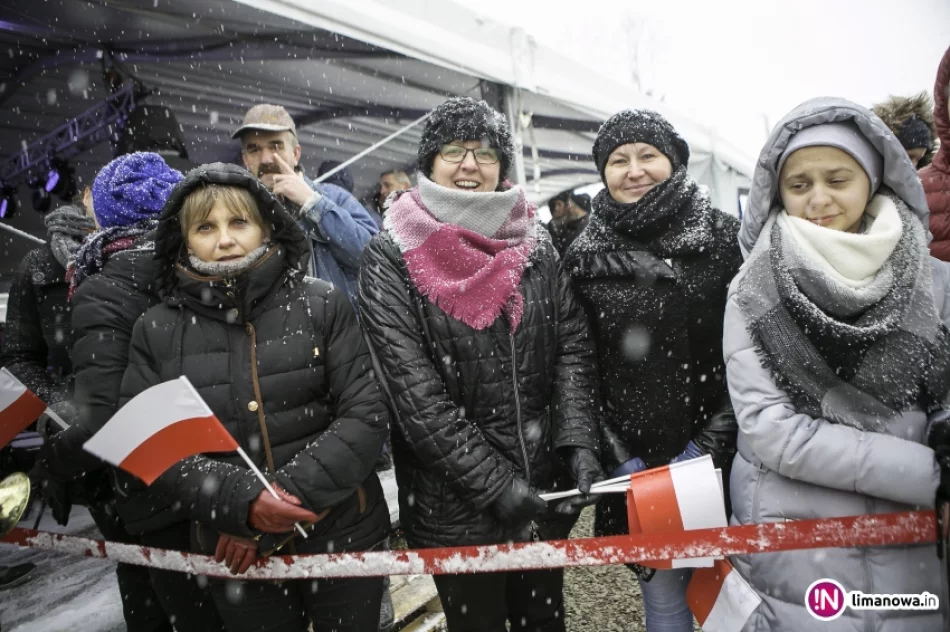 Inauguracja Obchodów 100-lecia Odzyskania Niepodległości w Stróży - część druga - zdjęcie 14