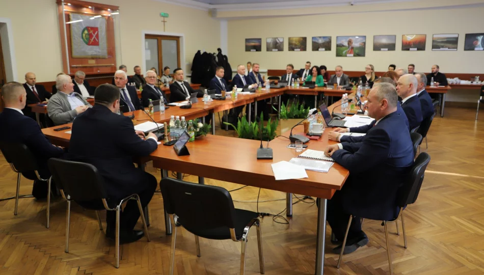Podsumowanie IX sesji Rady Gminy Limanowa - zdjęcie 1
