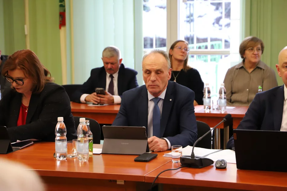 Podsumowanie IX sesji Rady Gminy Limanowa - zdjęcie 8