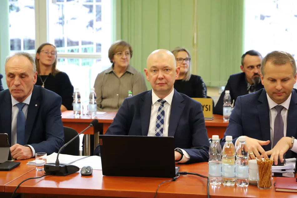 Podsumowanie IX sesji Rady Gminy Limanowa - zdjęcie 9