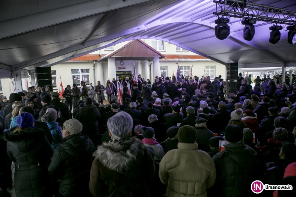 Inauguracja Obchodów 100-lecia Odzyskania Niepodległości w Stróży - część druga - zdjęcie 17