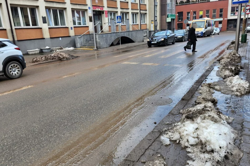Miasto tonie w błocie (ZDJĘCIA) - zdjęcie 15