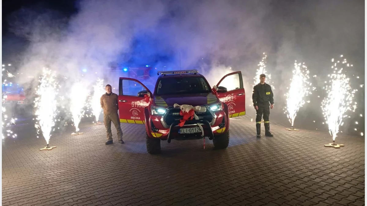 Nowy samochód rozpoznawczo-ratowniczy/fot.: OSP Męcina