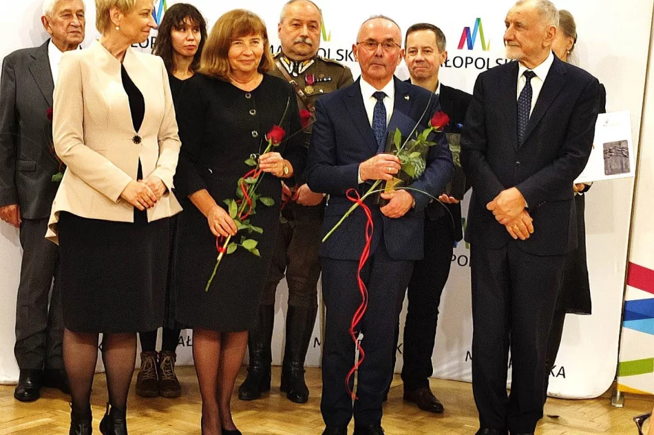 Wyróżnienie „Pamięć i Tożsamość” dla stowarzyszenia - zdjęcie 4