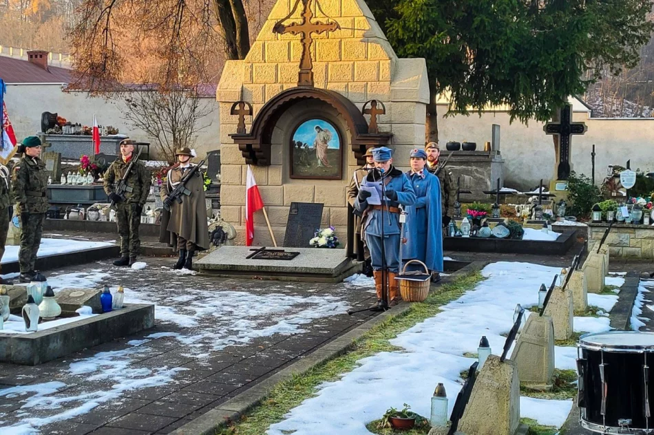 Obchody 111. rocznicy Bitwy Limanowskiej na limanowskim cmentarzu - zdjęcie 8