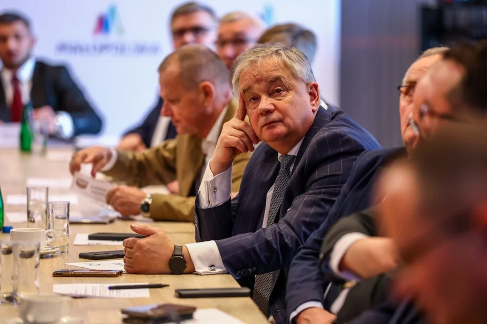 Samorządowcy debatowali o przyszłości regionu  - zdjęcie 2