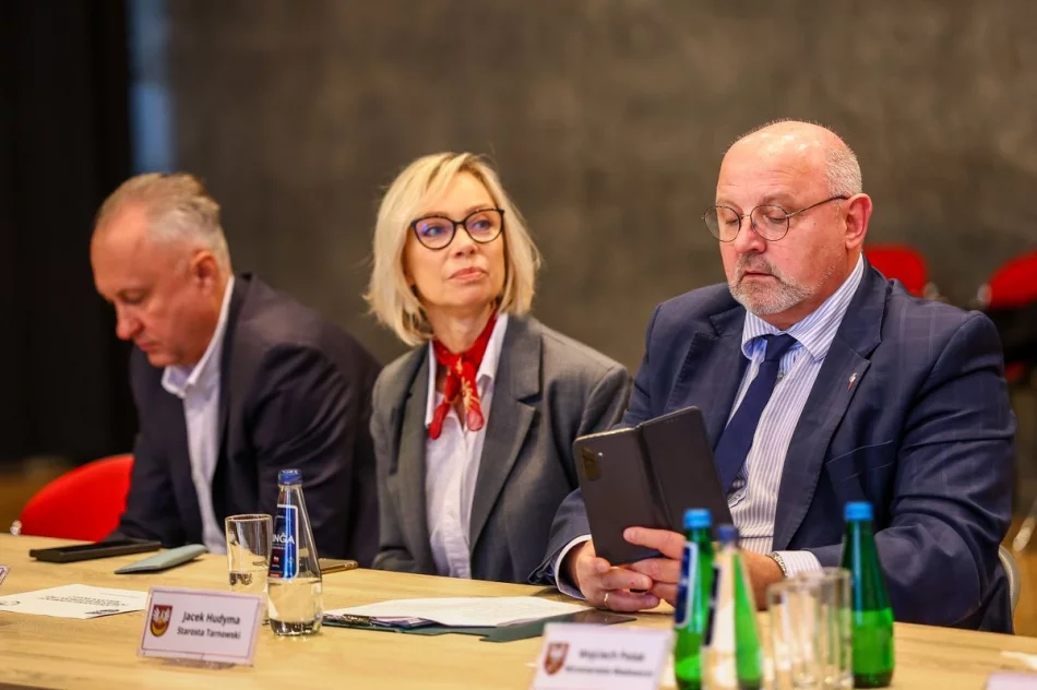 Samorządowcy debatowali o przyszłości regionu  - zdjęcie 8