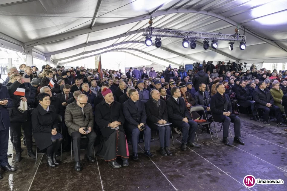 Inauguracja Obchodów 100-lecia Odzyskania Niepodległości w Stróży - część pierwsza - zdjęcie 11